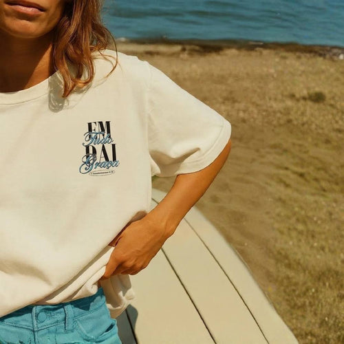T-shirt - Em Tudo Dai Graças